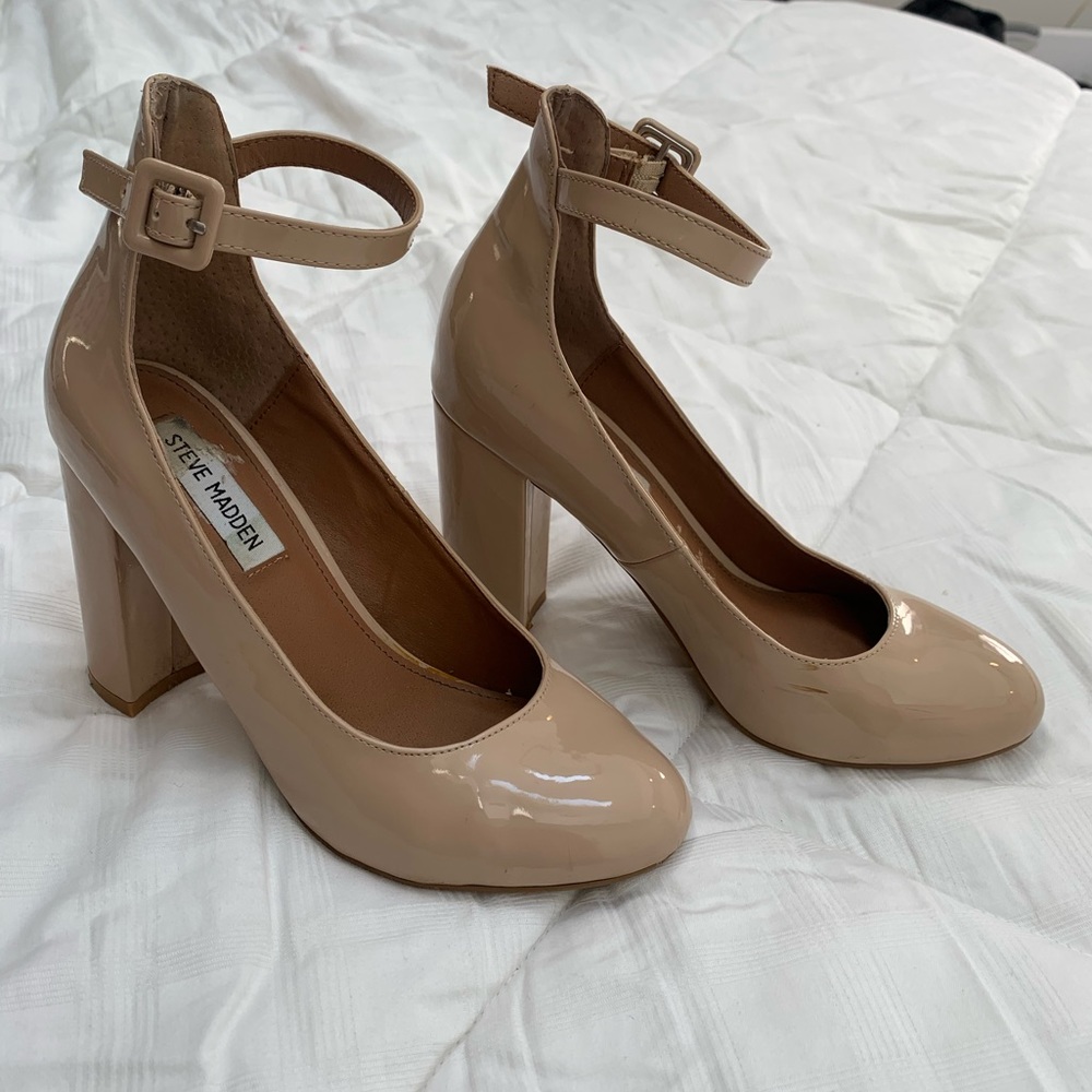 Steve Madden Nude Heels